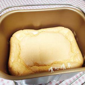 戚风蛋糕柏翠面包机版的做法 步骤9
