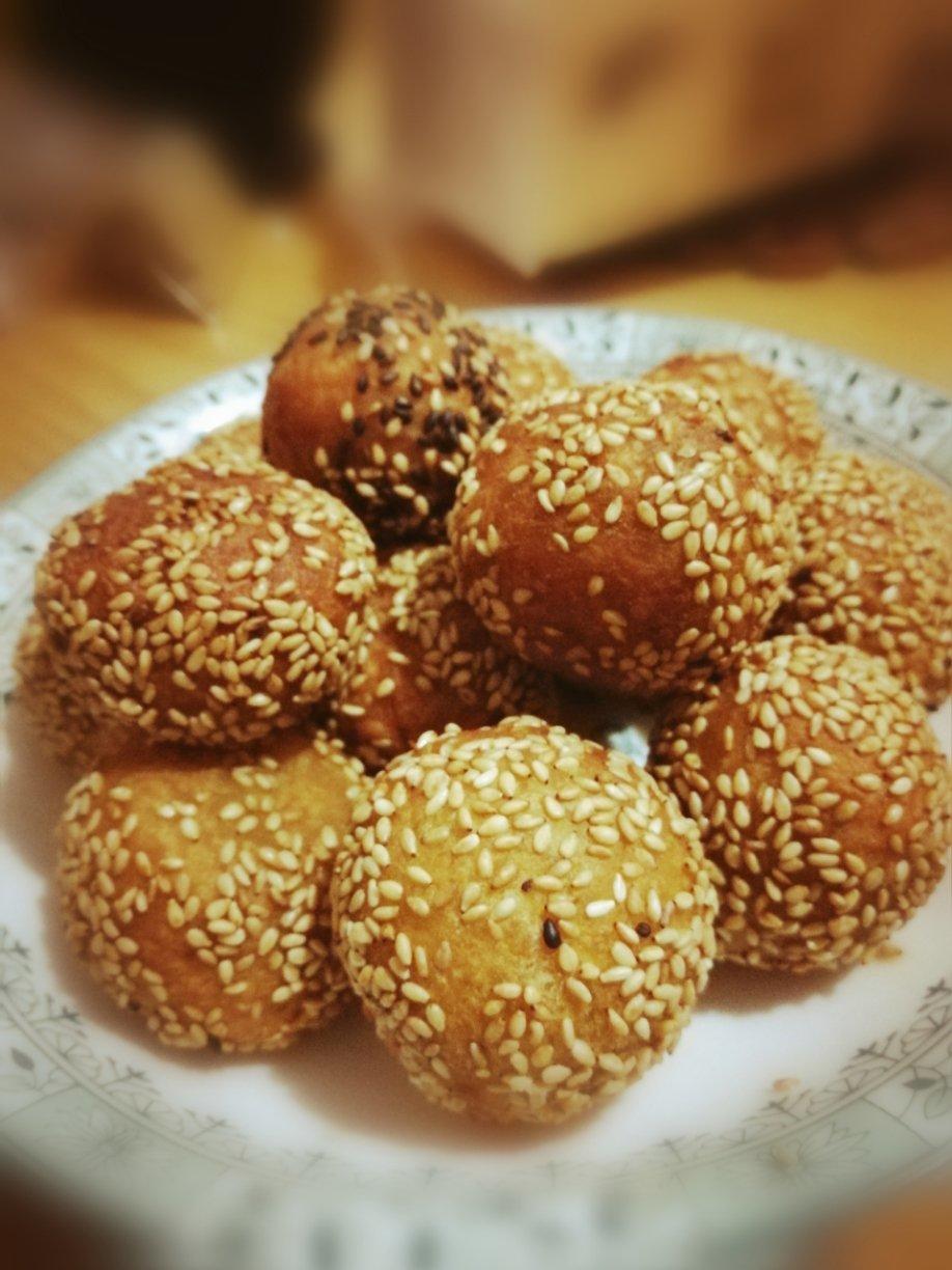 妈妈教炸的红薯丸子