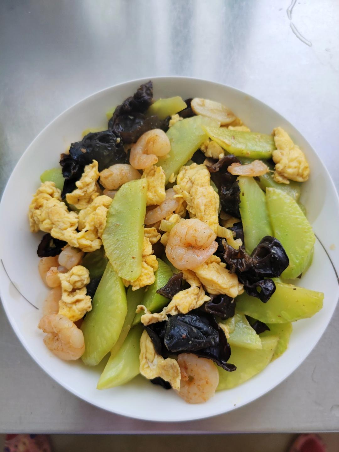 健康低卡家常菜——虾仁莴笋木耳炒蛋【松下分体式饭煲 】