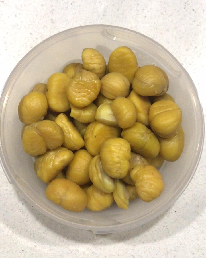 巧剥生板栗