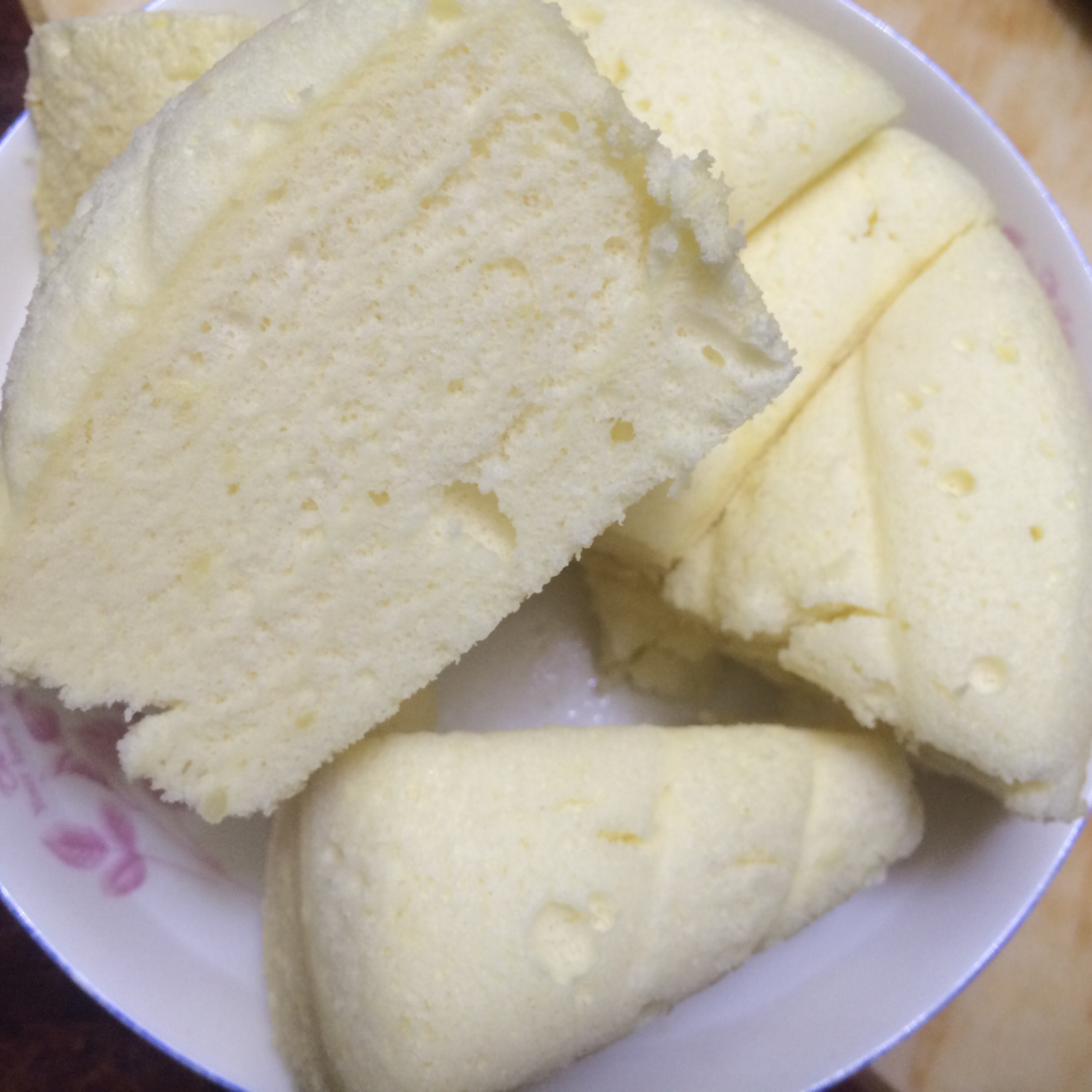 蒸蛋糕。。。清蒸戚风蛋糕---健康营养蒸出来（2蛋6寸）