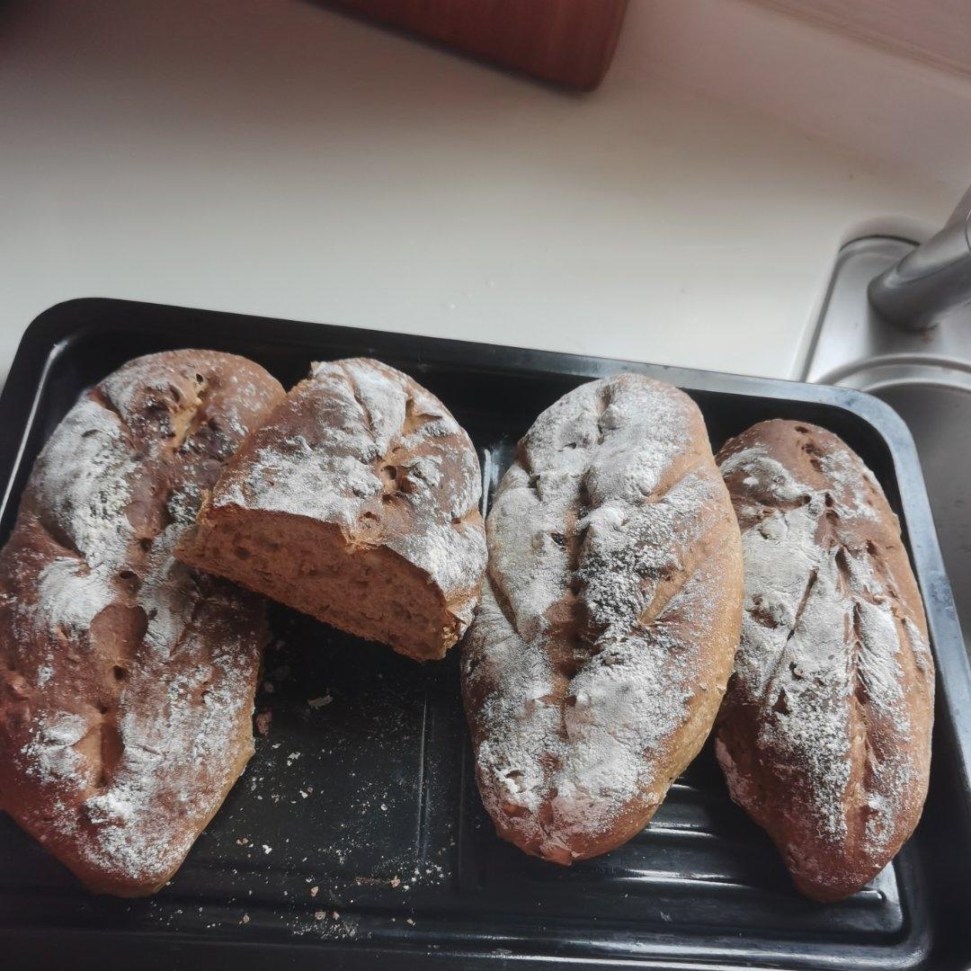 全麦核桃红枣软欧