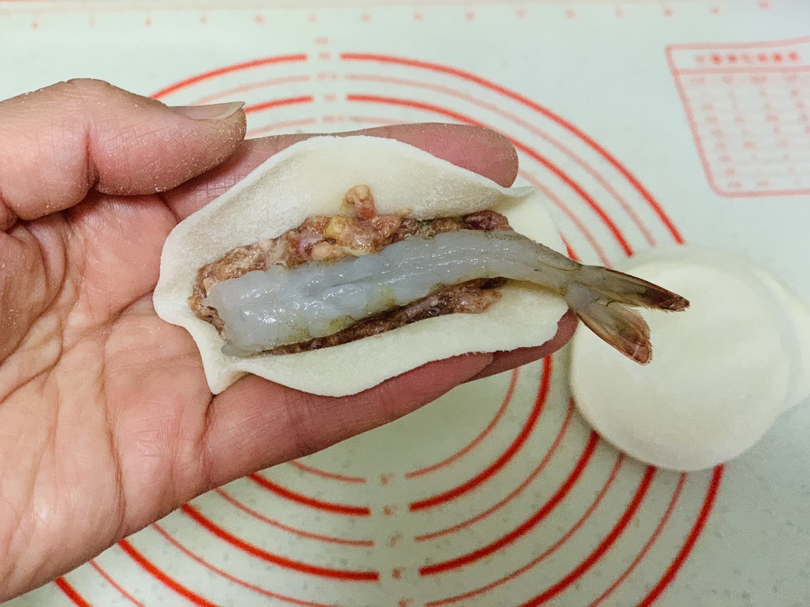 凤尾鲜虾饺的做法 步骤3