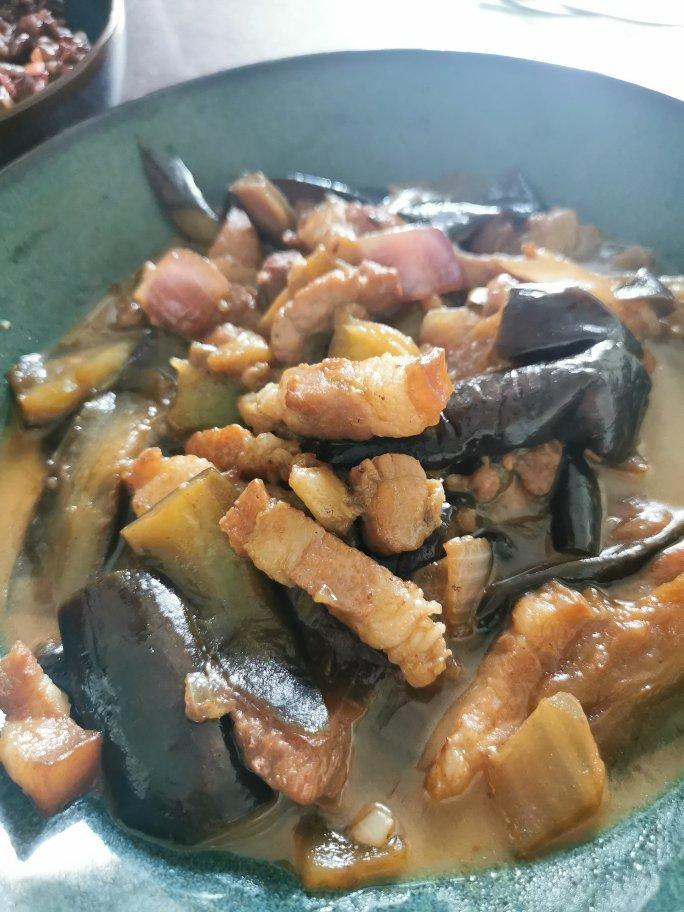 茄泥烧肉拌饭（一口气能吃三碗）