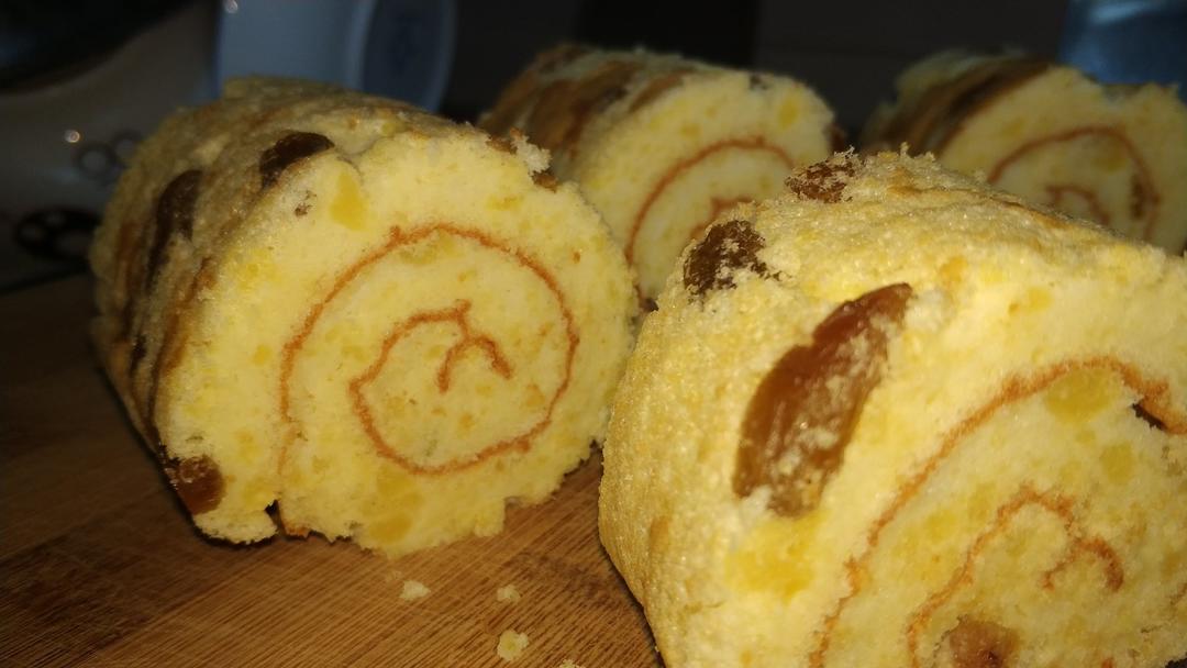 葡萄干蛋糕卷