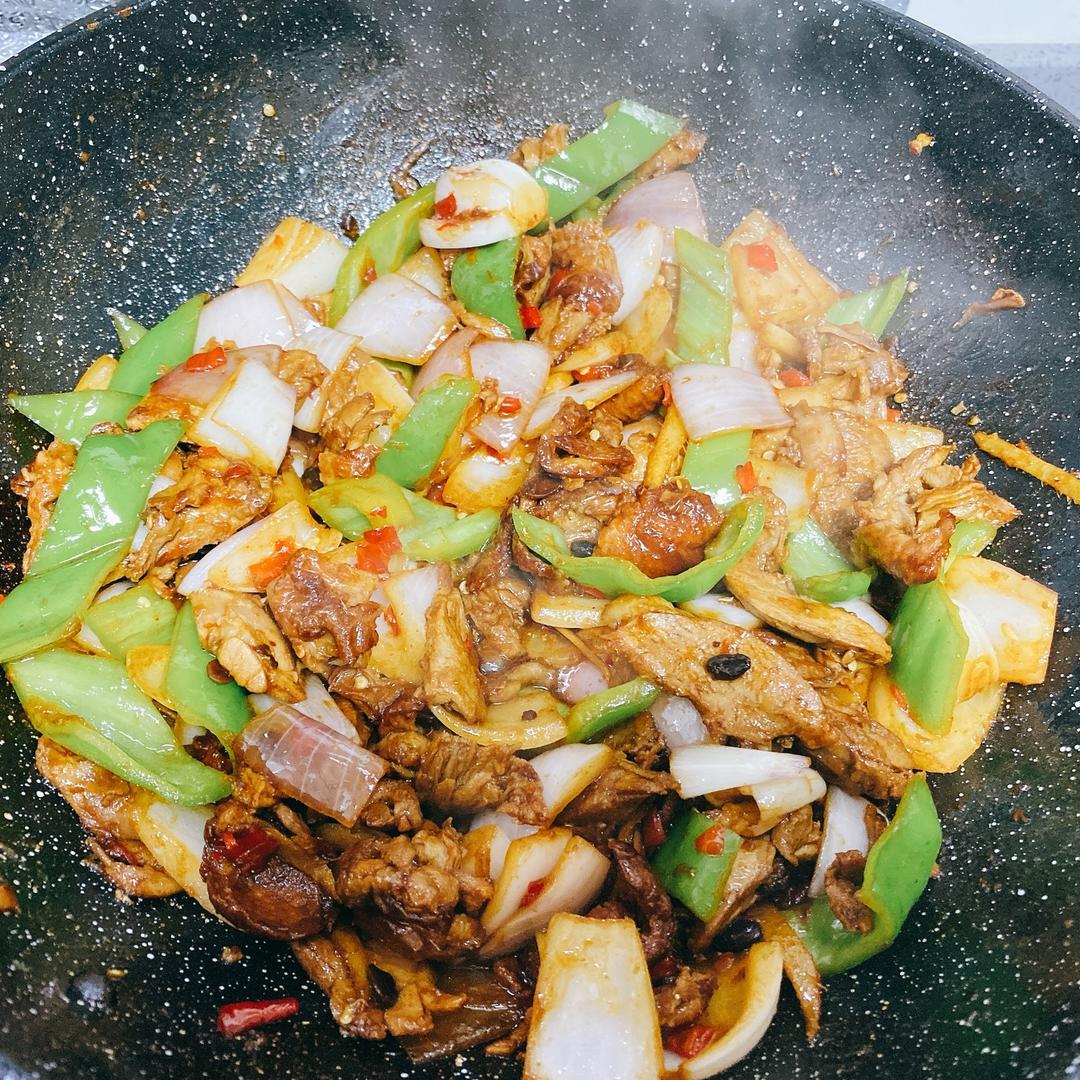 回锅鸭肉(剩烤鸭重生)