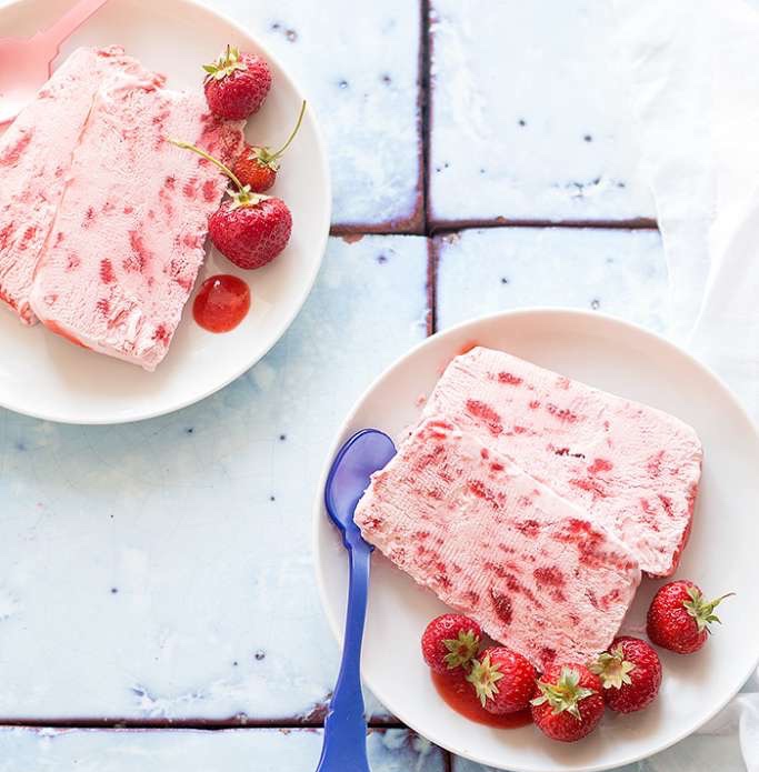 意式草莓雪糕的做法