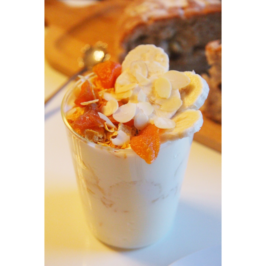 有些「杯壁」的酸奶们