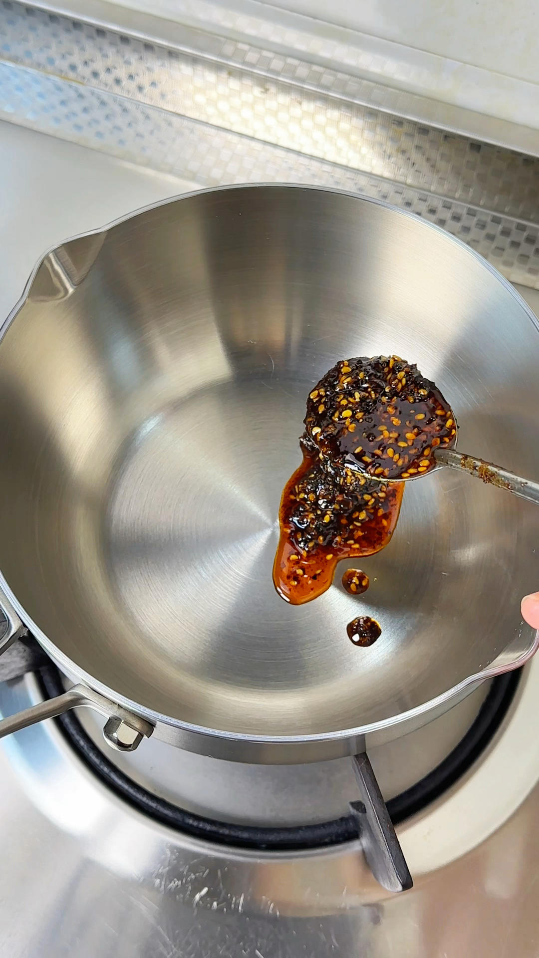 老陈醋酸辣牛肉面