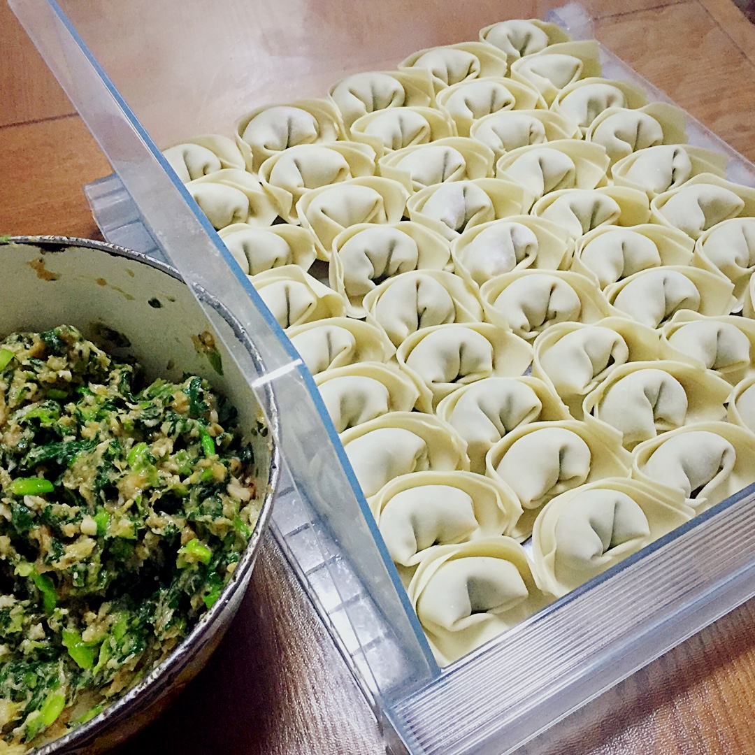 maomao熊罗曼史做的香菇青菜猪肉馅大馄饨