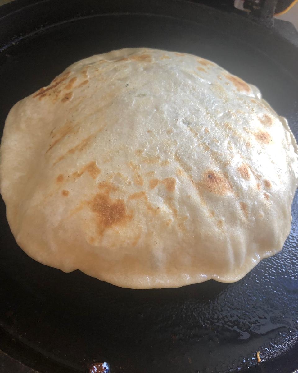 早餐摊的鸡蛋灌饼很好吃？不，我自己做的鸡蛋灌饼更好吃！