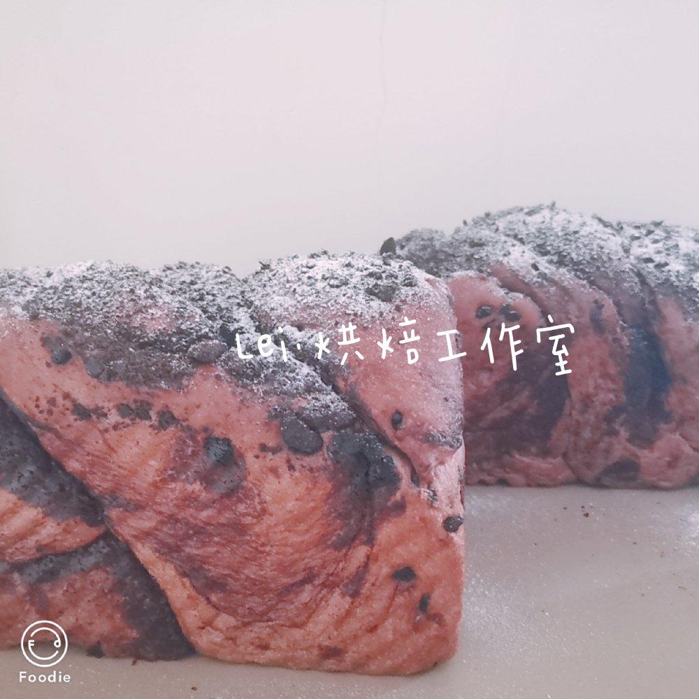 雪山巧克力吐司（巧克力奥利奥吐司面包）