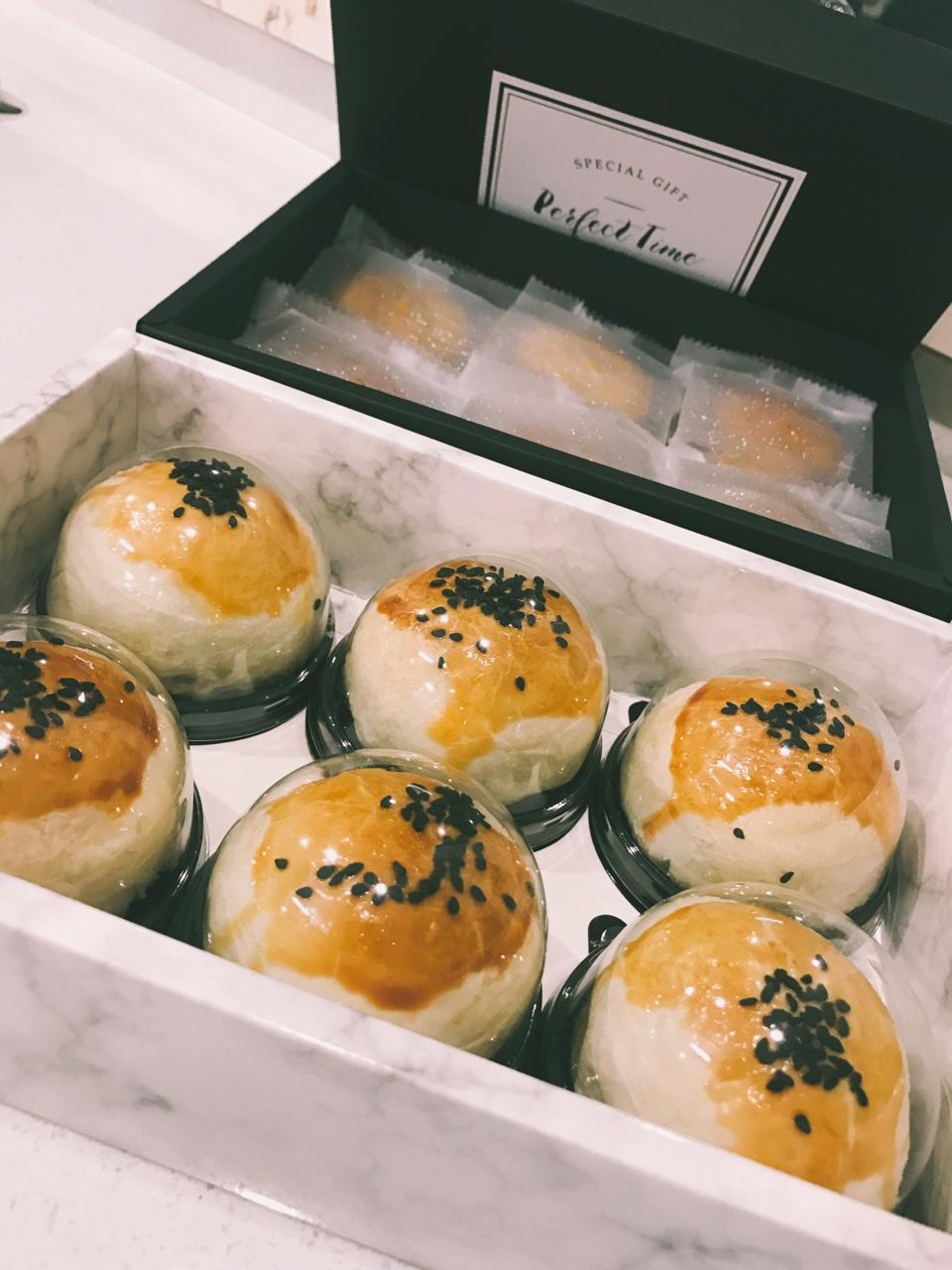 蛋黄酥