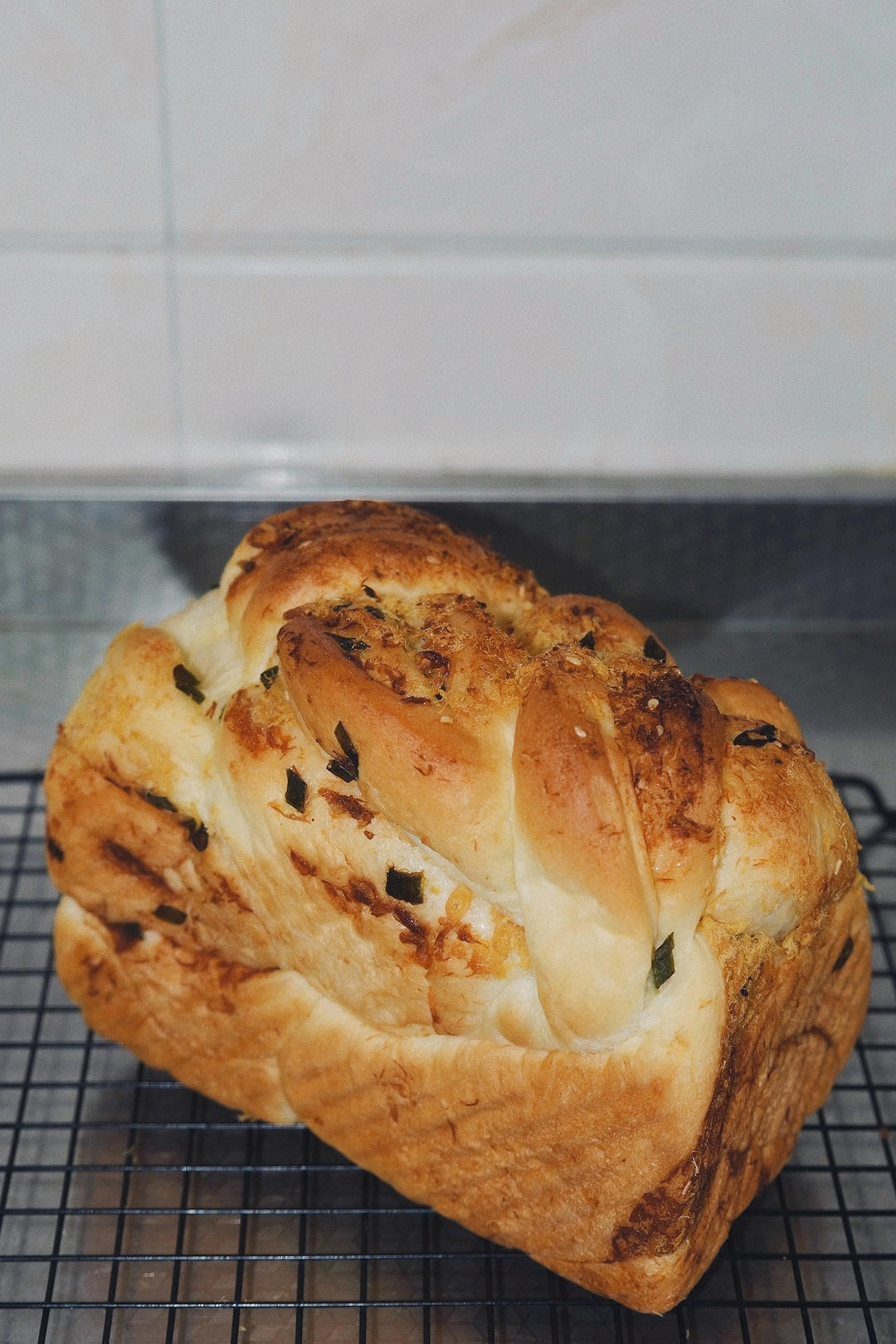 香葱肉松手撕吐司