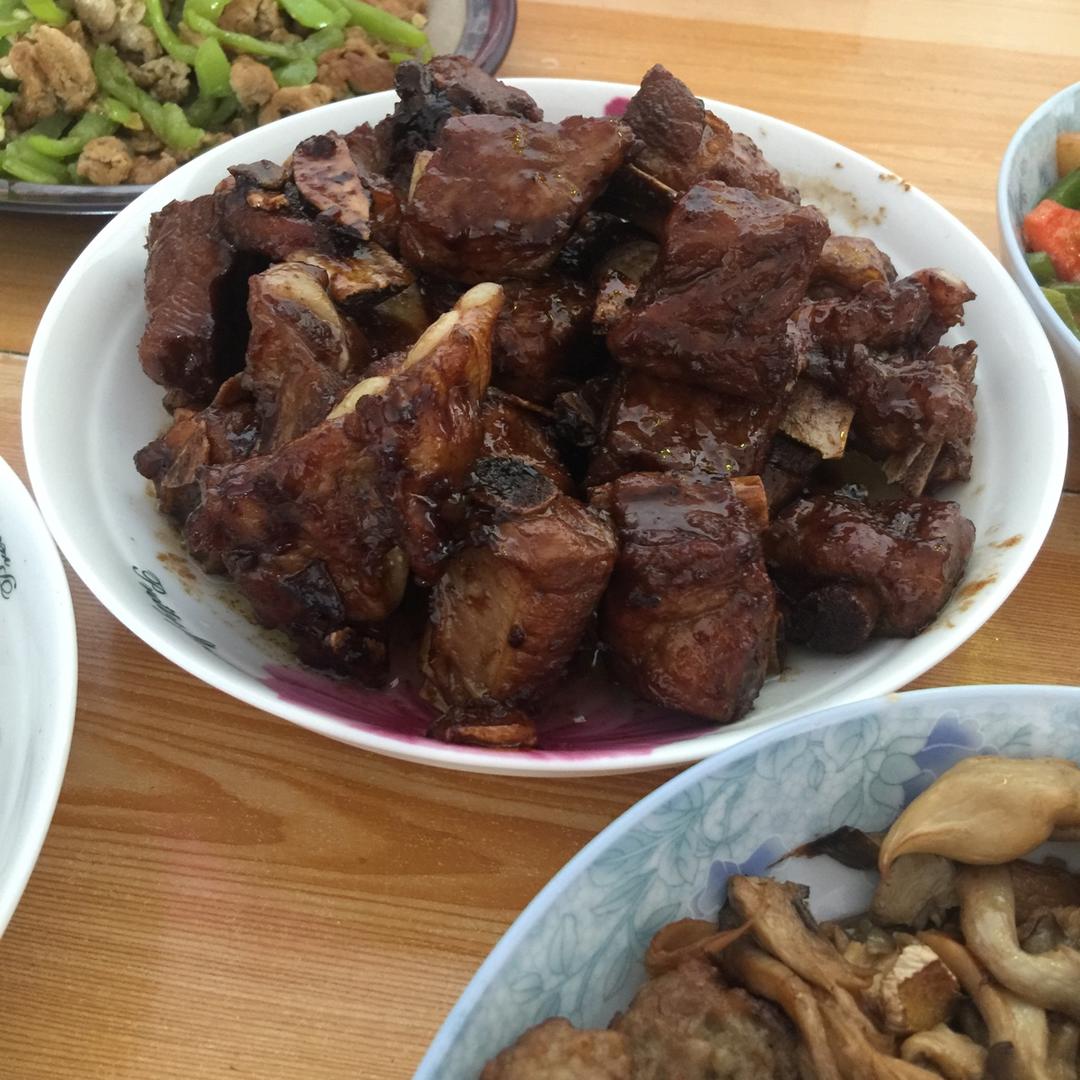 红烧排骨
