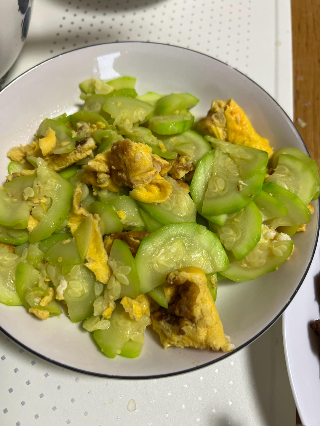 清香的西葫芦炒鸡蛋