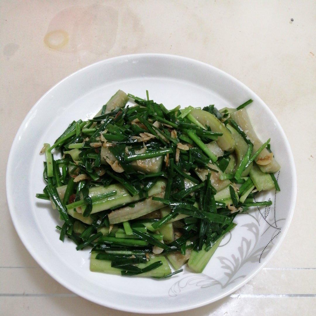 丝瓜炒韭菜