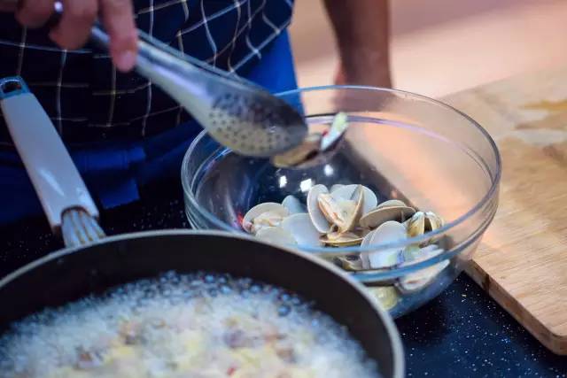 白酱蛤蜊意大利面的做法 步骤7