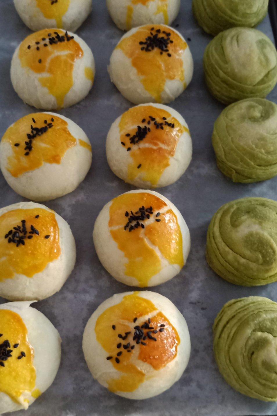 超详细步骤——蛋黄酥做法