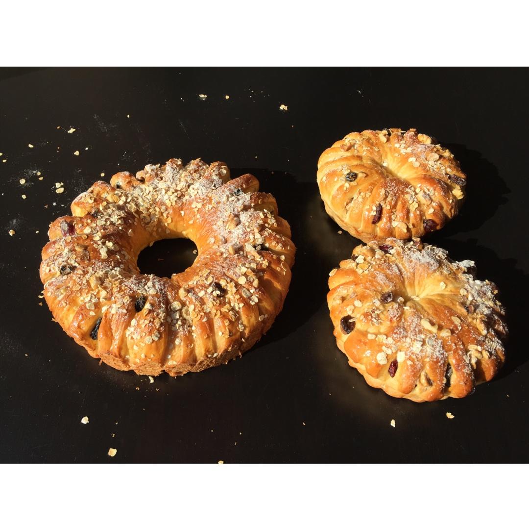 奶油乳酪核桃面包