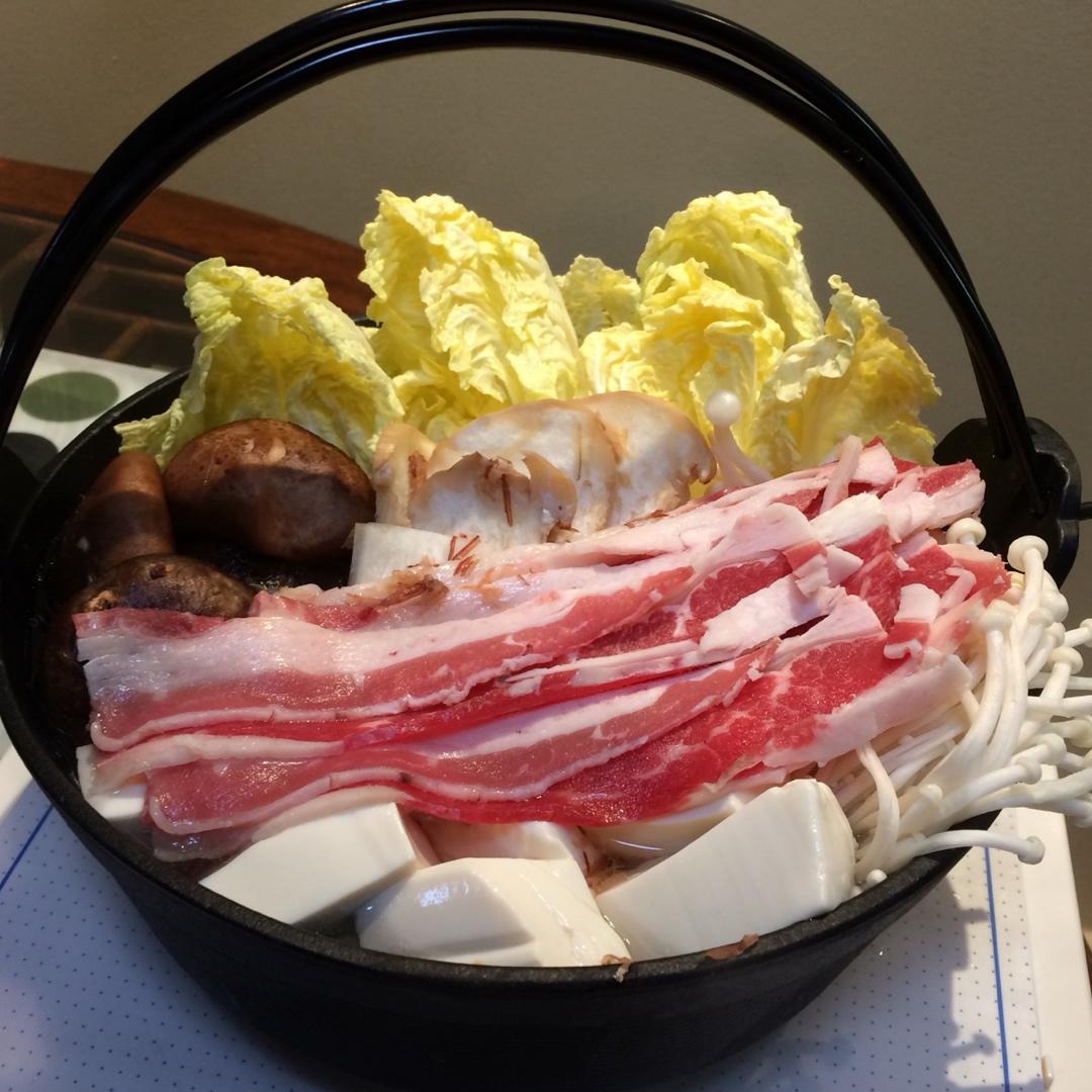 寿喜烧（日式牛肉火锅）