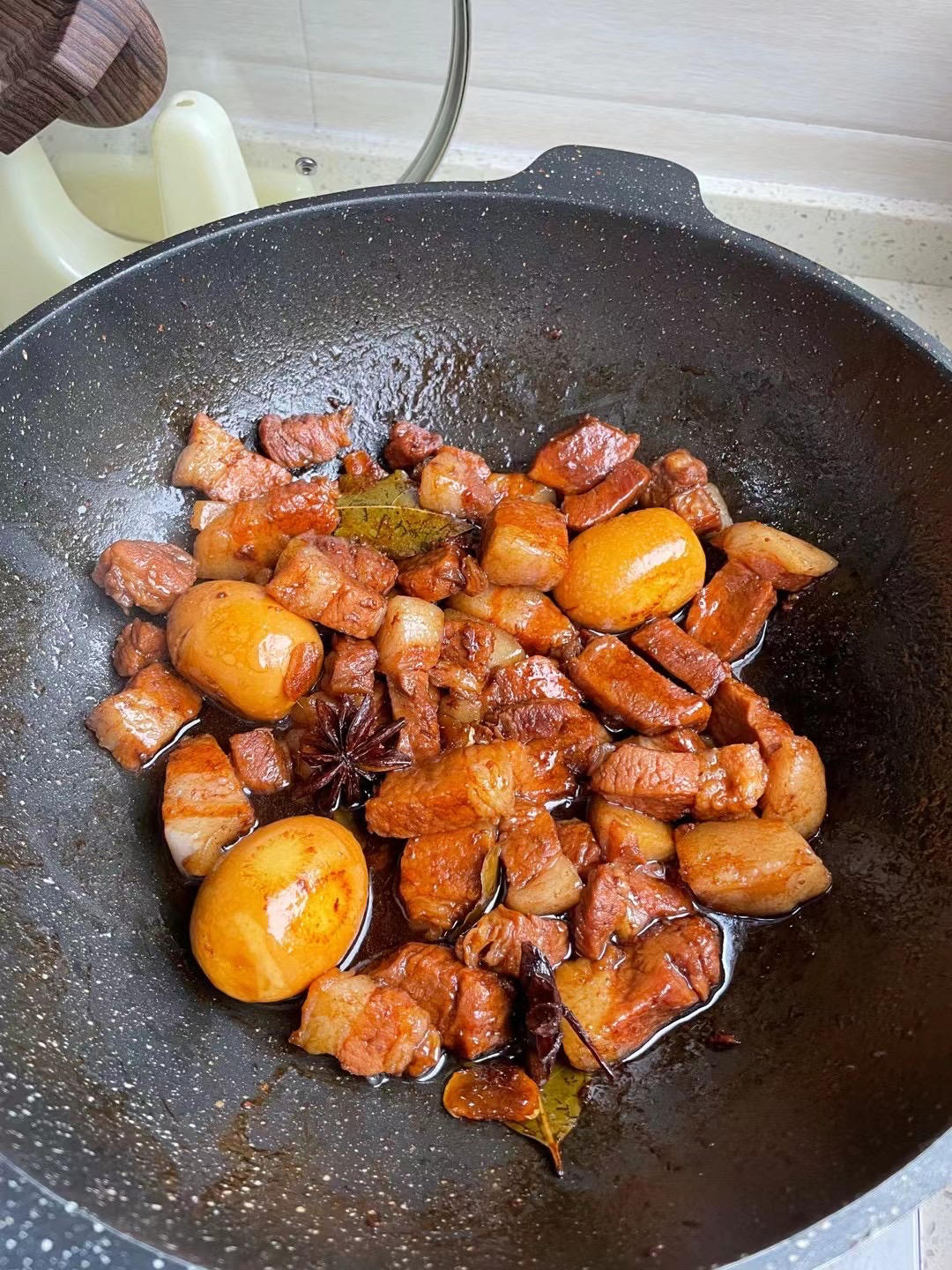 不焯水不放油的家常红烧肉