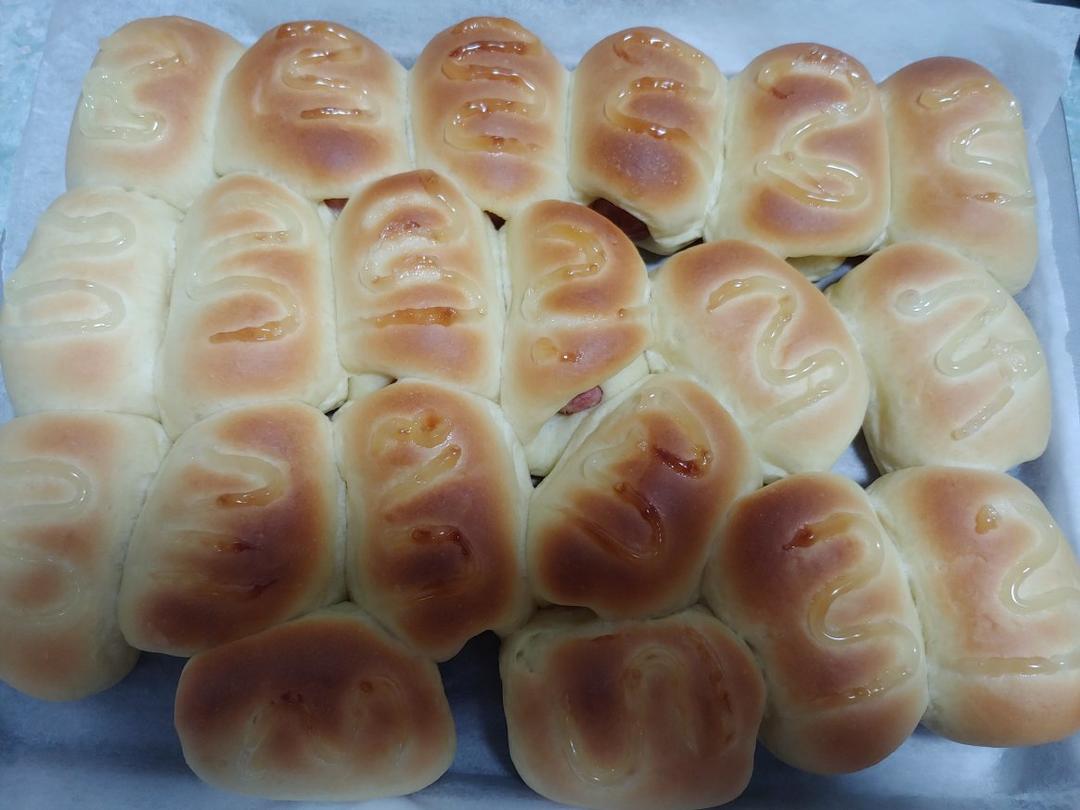 迷你肠仔包(手工揉面)