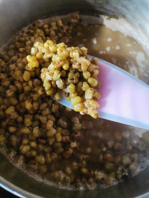 [解暑解辣必备]牛乳绿豆沙的做法 步骤10