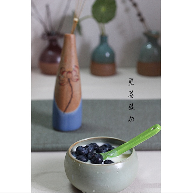 蓝莓酸奶