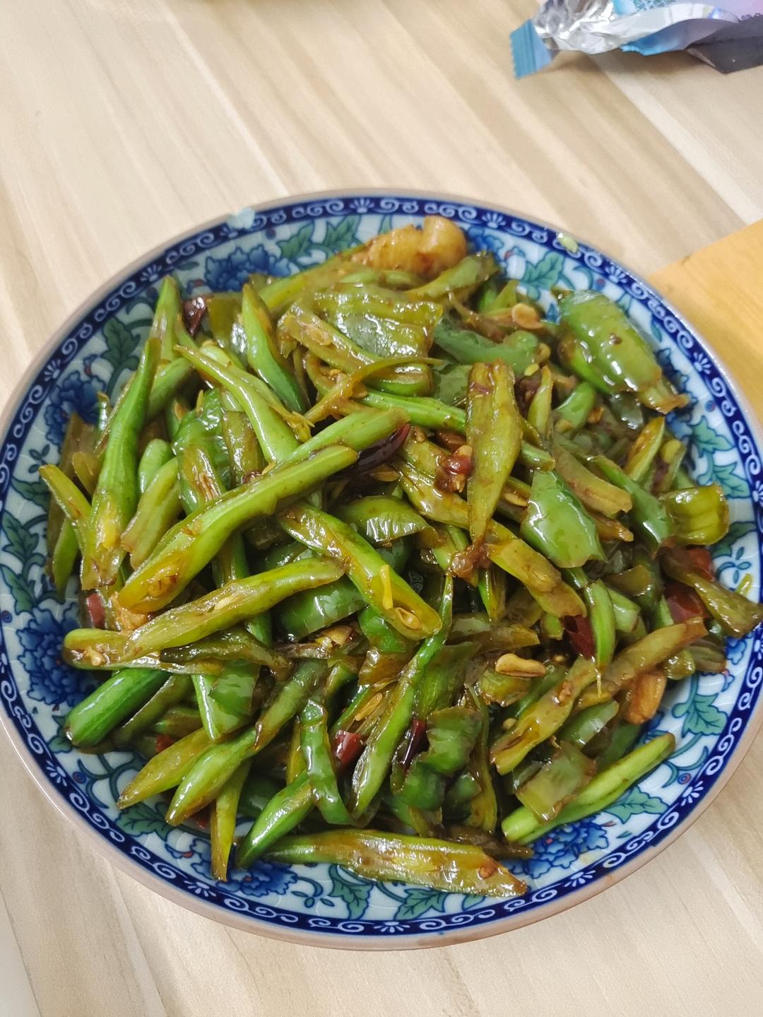 超级下饭的家常菜～清炒四季豆