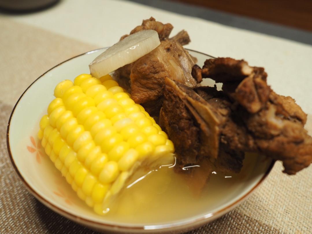 山药玉米排骨汤