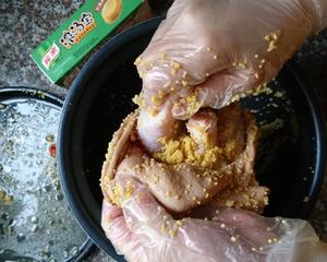 猪肚包鸡煨小米的做法 步骤5