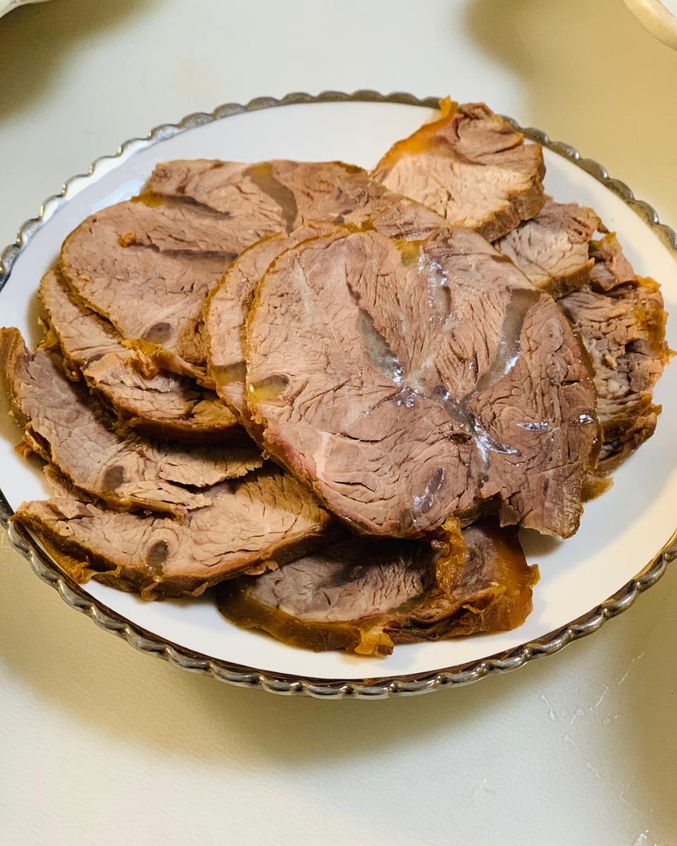 卤牛肉