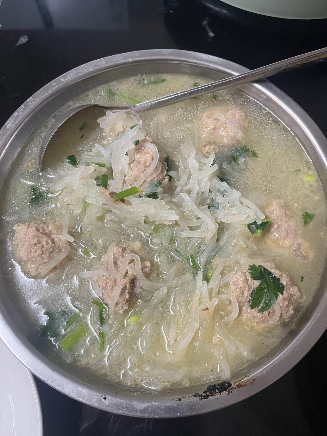 一碗清甜鲜美的萝卜丝肉丸汤