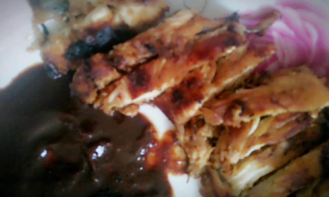 酷炫屌炸天好吃的煎鸡胸肉（香蒜蜂蜜煎鸡胸肉）