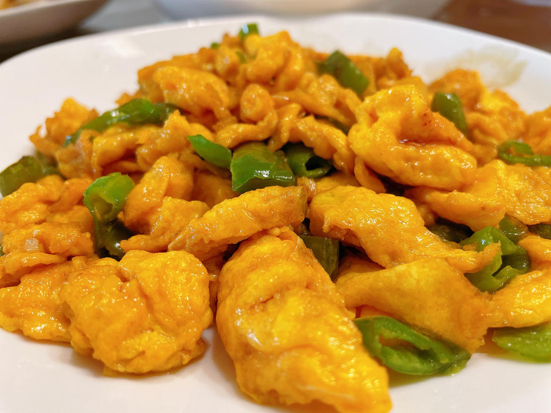 厨师长教你：“青椒炒鸡蛋”的家常做法 ,非常下饭