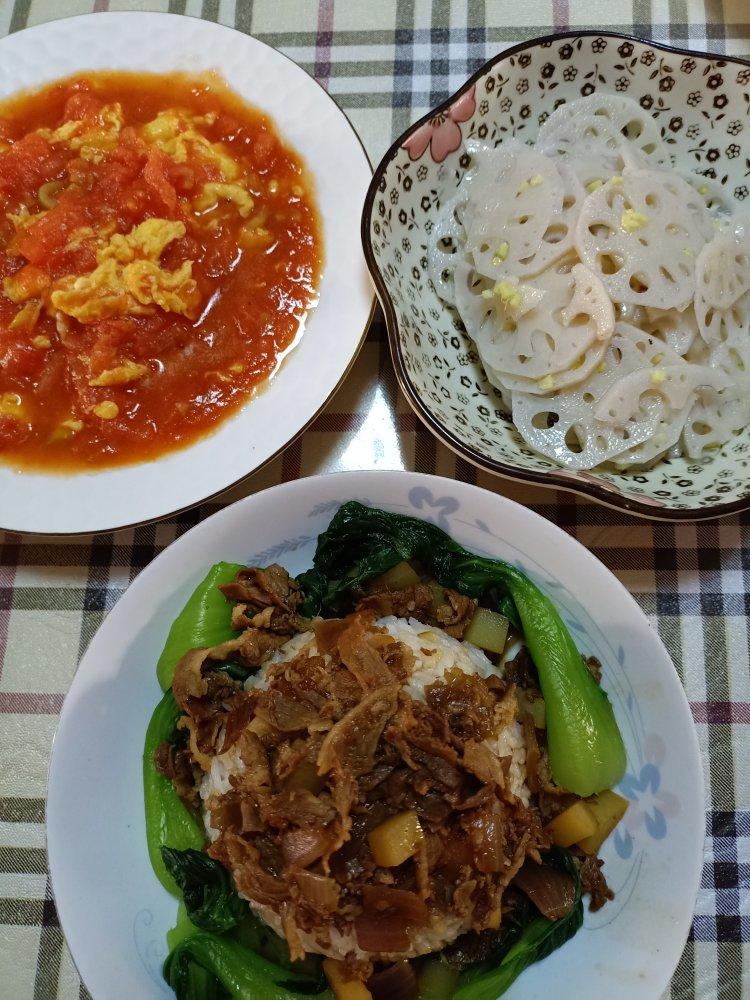 好吃到舔碗底的土豆肥牛拌饭