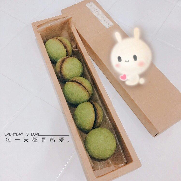 贵妇人之吻-抹茶白巧克力夹心球球饼干