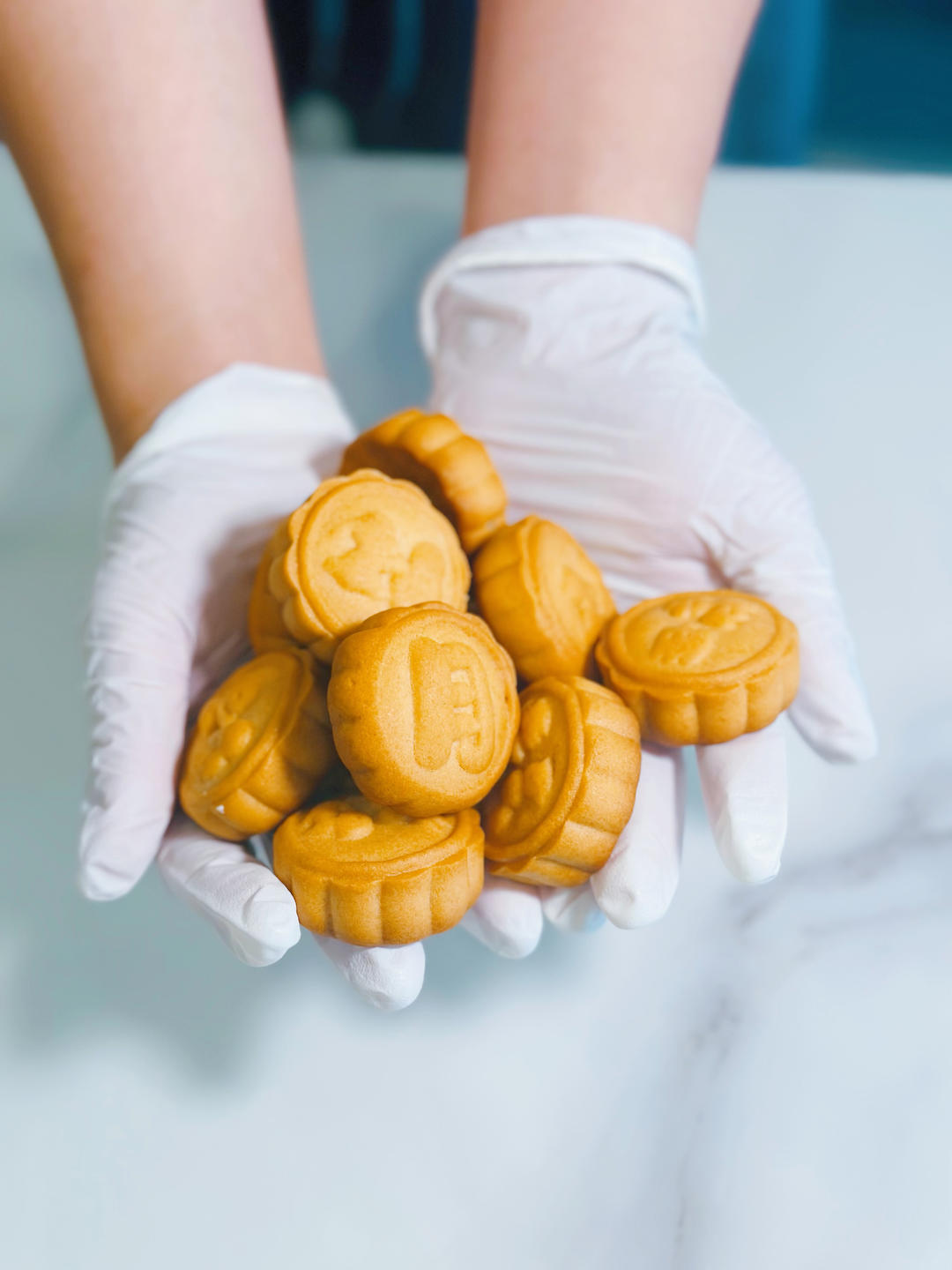 一口一个｜超可爱｜mini宝宝月兔小月饼🥮