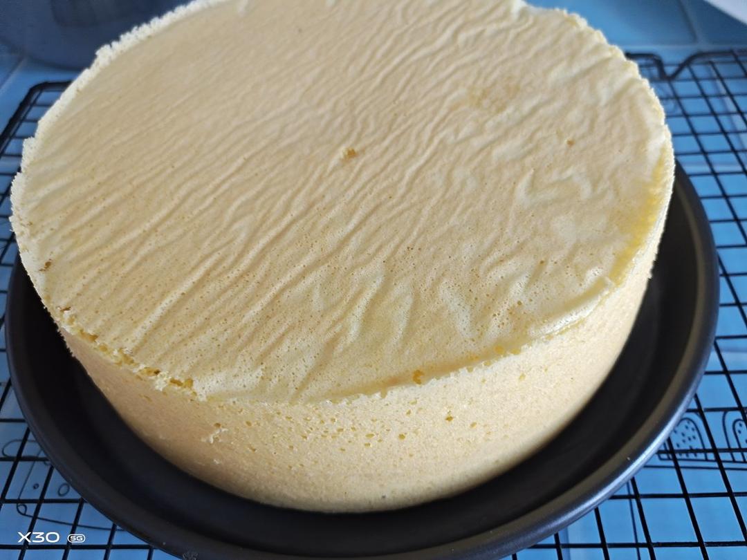 蒸玉米面蛋糕🍰。                           消耗玉米面，容易上手！