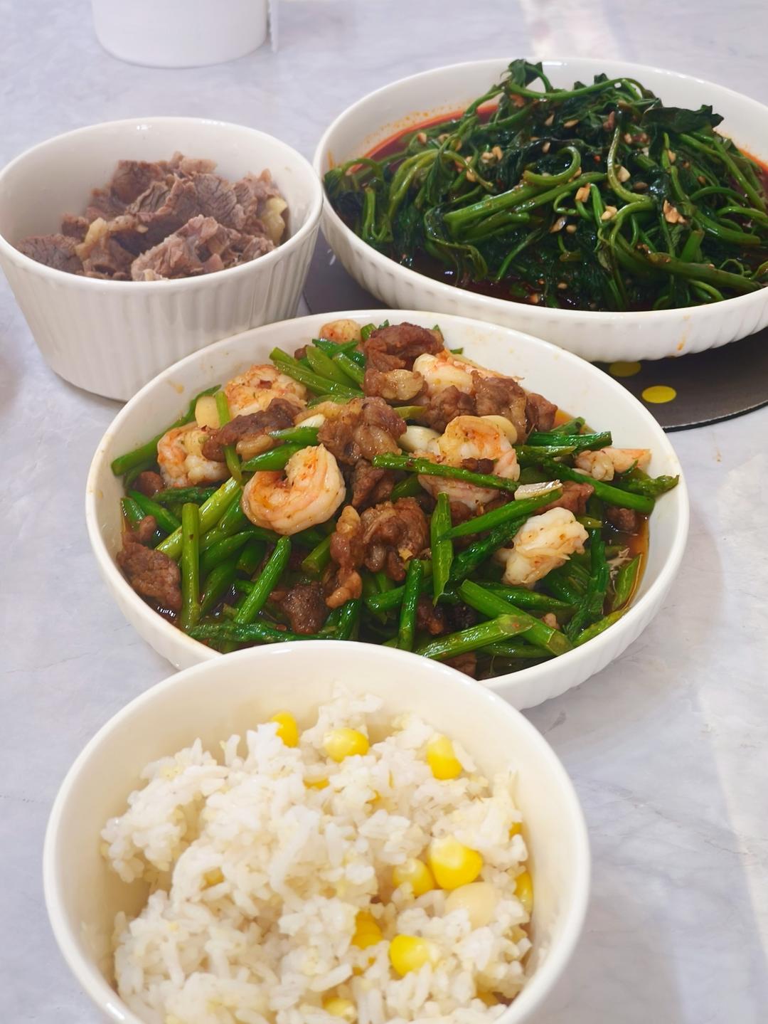 低卡丝瓜虾仁蛋炒饭