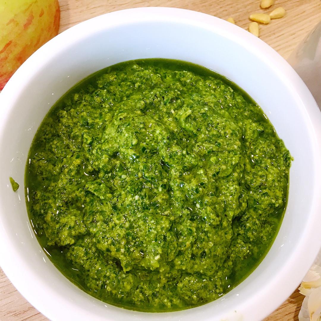 自制新鲜Pesto 传统罗勒松仁青酱意面酱