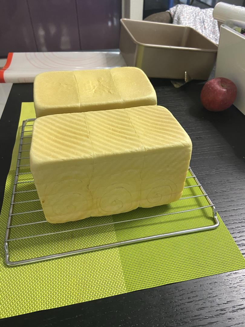 吐司，奶香手撕面包，超级香浓