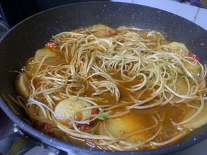 韩式辣牛肉汤的做法 步骤6
