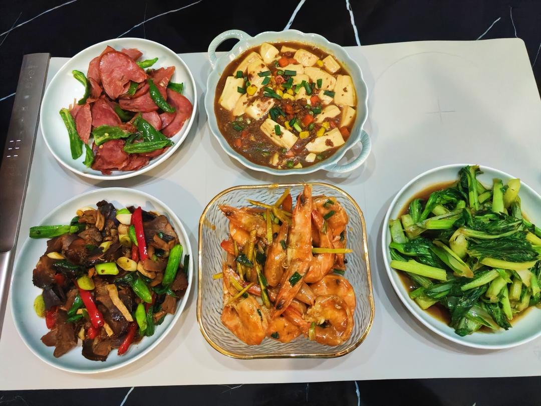 肉末内酯豆腐｜加了豌豆和糯玉米粒营养更丰富