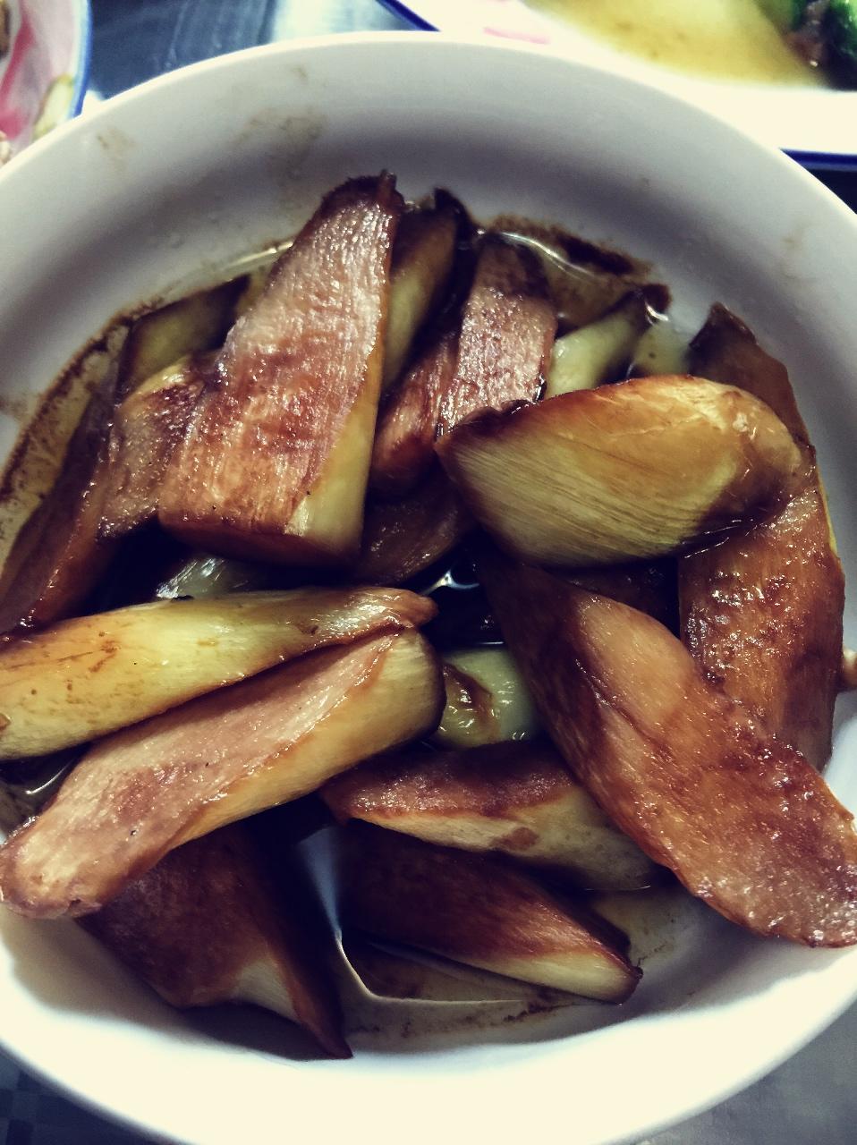 油焖茭白