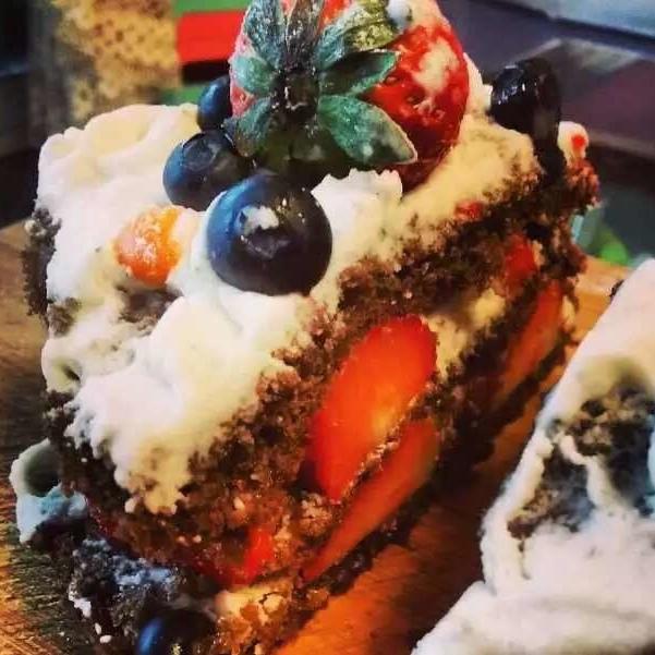 【零失败】不会裱花没关系的水果裸蛋糕 芒果裸蛋糕 完美戚风胚