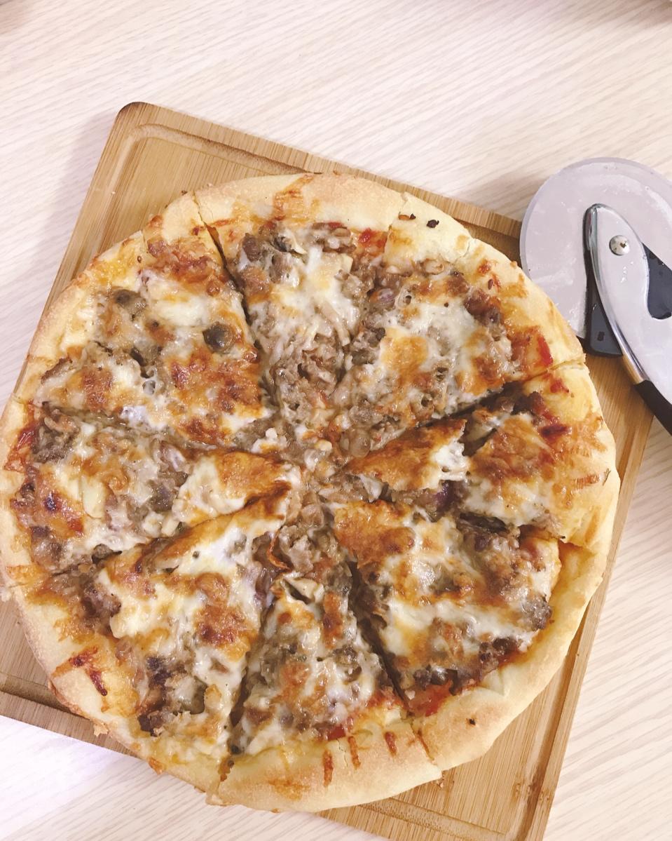 黑椒牛肉厚底披萨