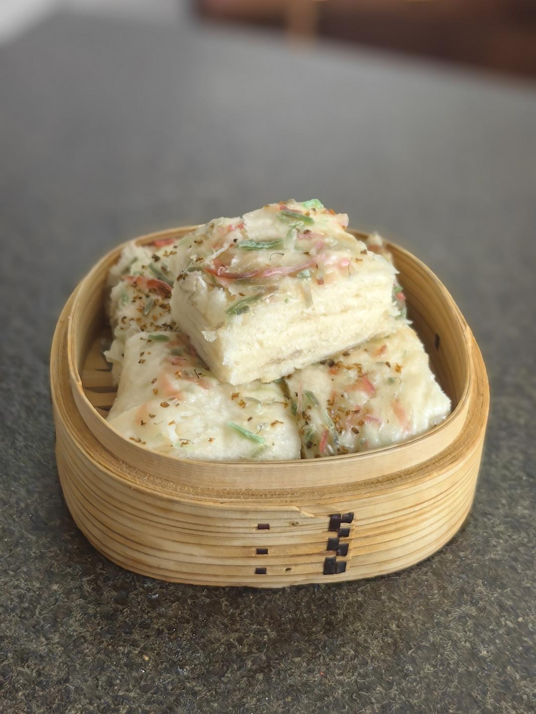 被称为扬州双绝之一的“千层油糕”