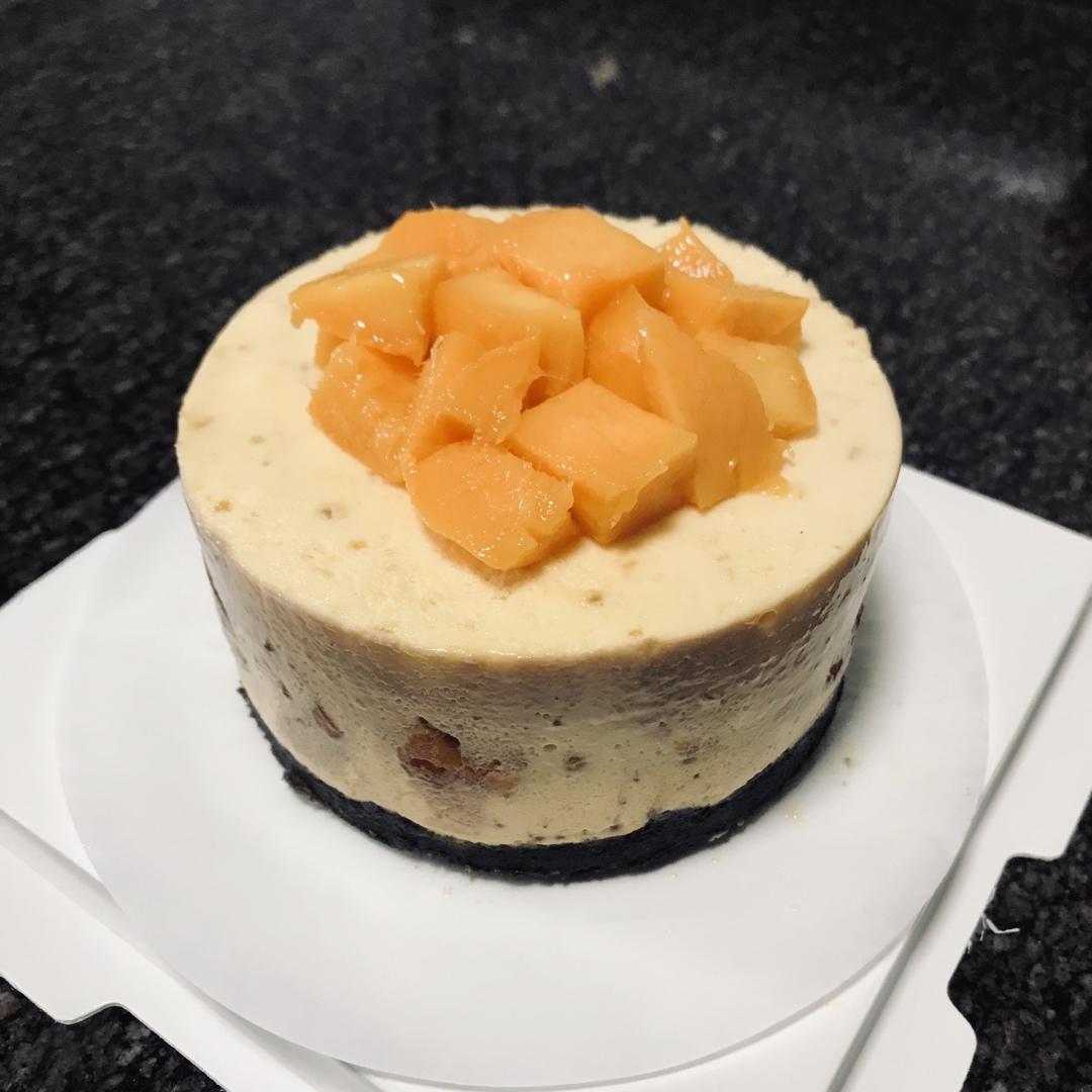 4寸芒果慕斯蛋糕